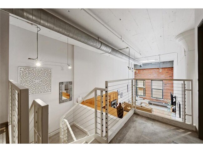 Building Photo - 250 Park Ave