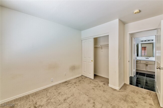 Building Photo - 7891 Macklin St