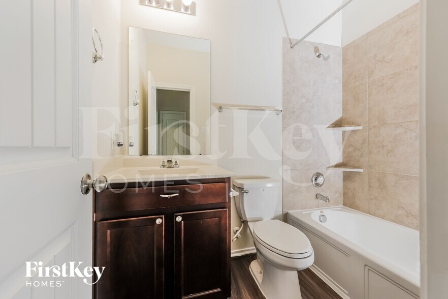 Building Photo - 23735 Woodgreen Terrace Dr