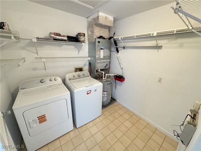 Building Photo - 1490 Churchill Cir