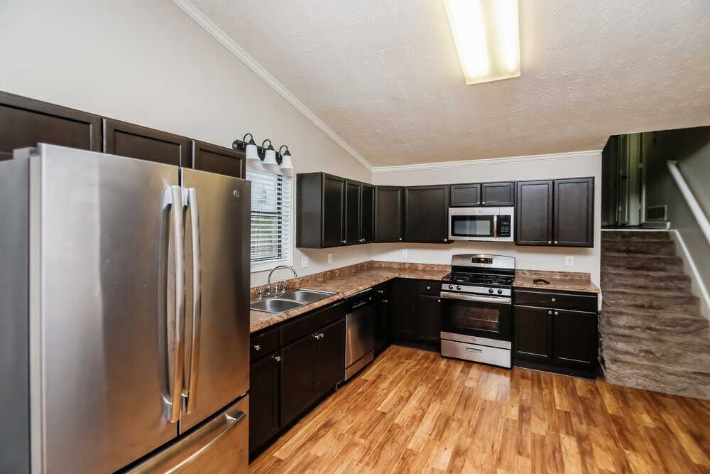 Building Photo - 3455 Stallion Ct