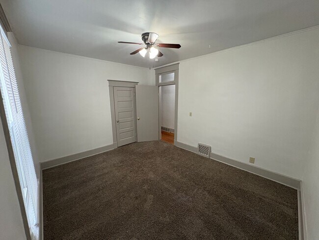 Building Photo - 1234 Goodhue Blvd