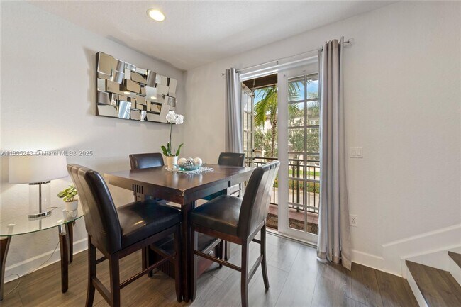 Building Photo - 482 SW 147th Ave