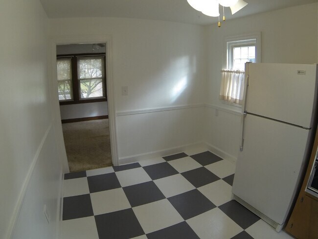 Building Photo - Boardman 2 Bedroom Cape For Rent