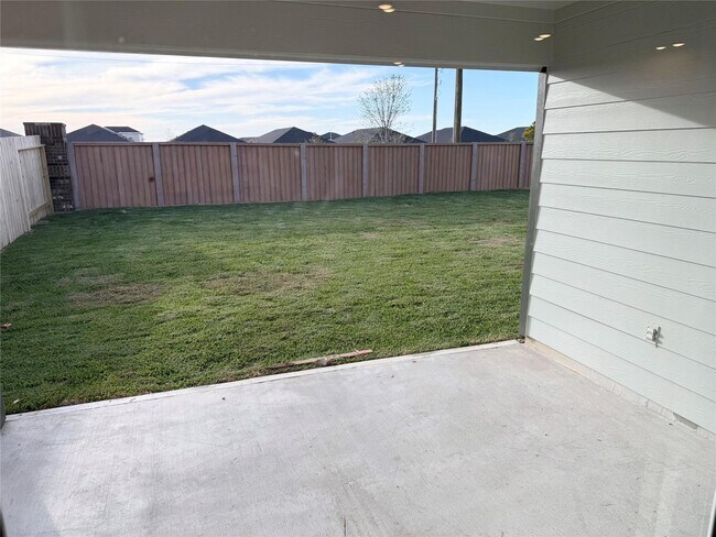 Building Photo - 30751 Wicklow Gdns Dr