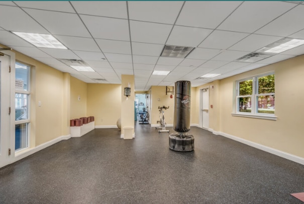 Building Photo - 7 Ocean View Dr