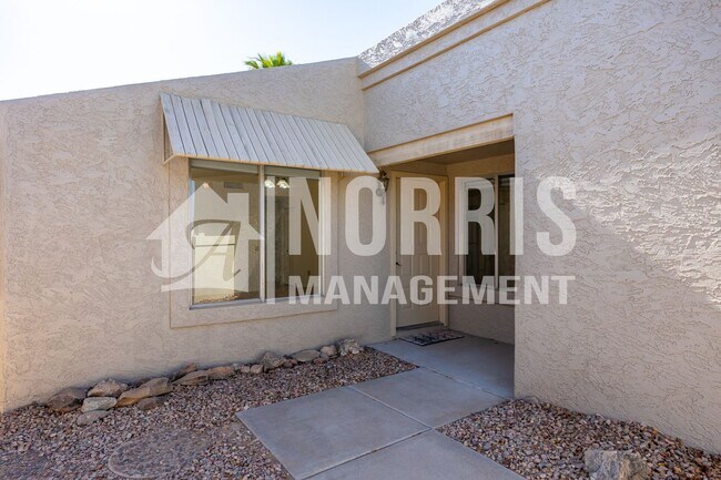 Building Photo - Cozy Home with No HOA and a Large NO Maintenance Backyard