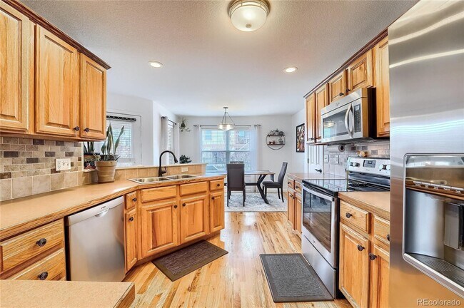 Building Photo - 1320 61st Ave