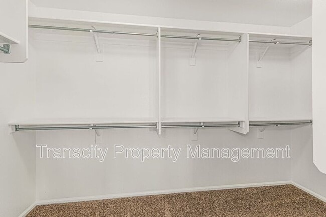 Building Photo - 8528 S 49th Ln