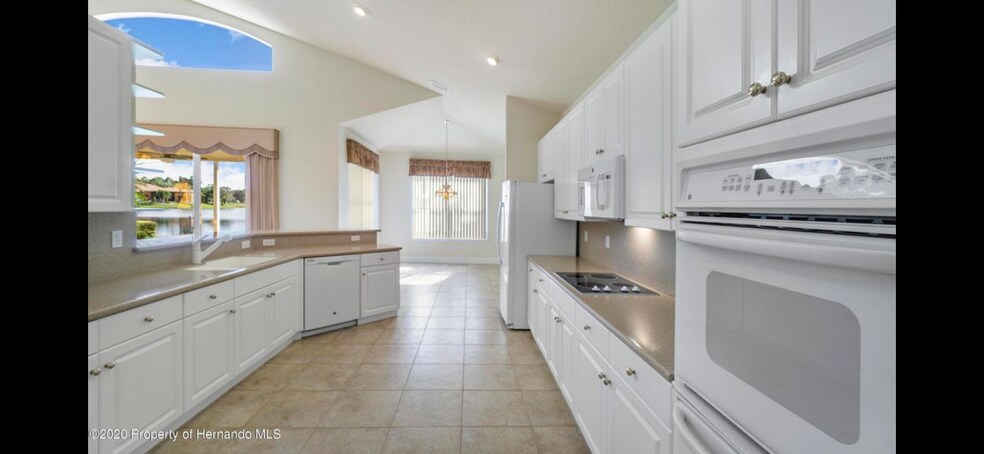 Building Photo - 10250 NW 60th Pl