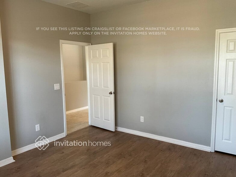 Building Photo - 650 Michigan Estates Cir