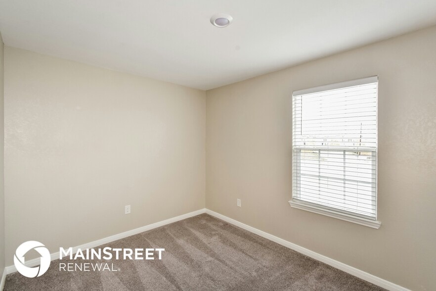 Building Photo - 6307 Sloane Cv