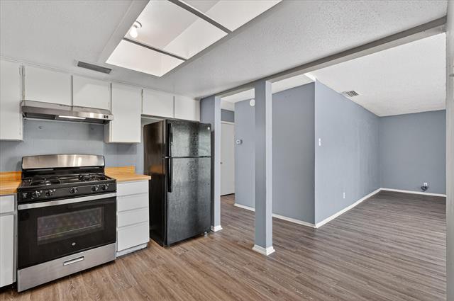 Building Photo - 1406 Yukon Dr