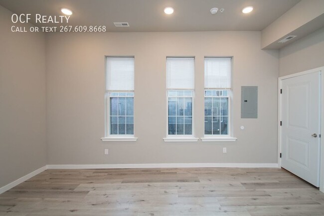 Building Photo - Two Bed Brewerytown Apartment