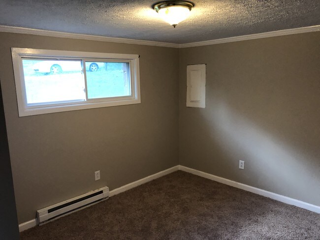 5th bedroom - 3087 Meadowview Dr