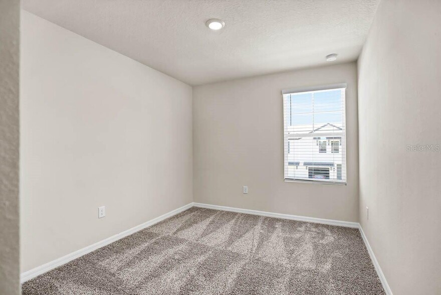 Building Photo - 2760 Chestnut Creek Pl