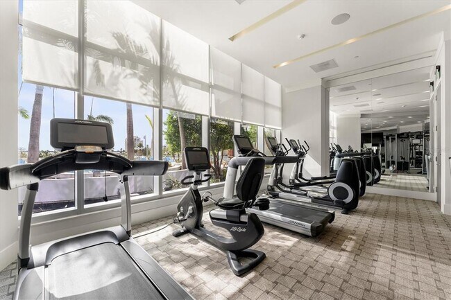 Building Photo - 1155 N Gulfstream Ave