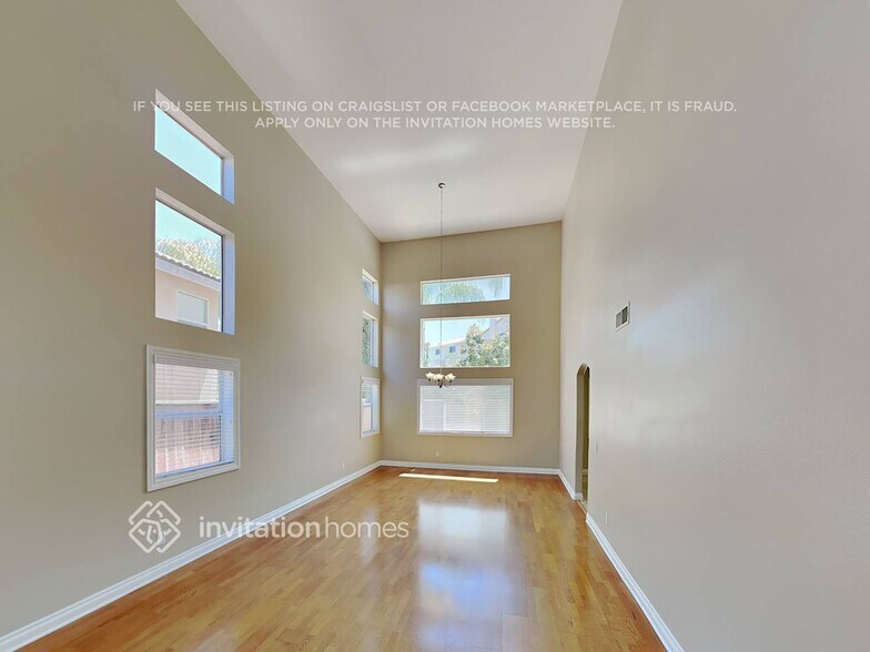 Building Photo - 45402 Eagle Crest Ln