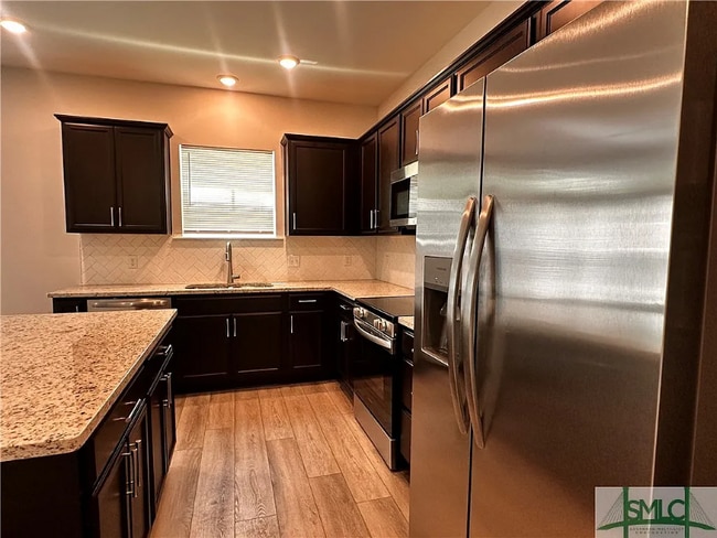 Building Photo - 542 Sessile Oak Dr