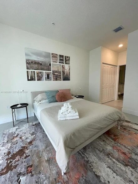 Building Photo - 8167 NW 41st St