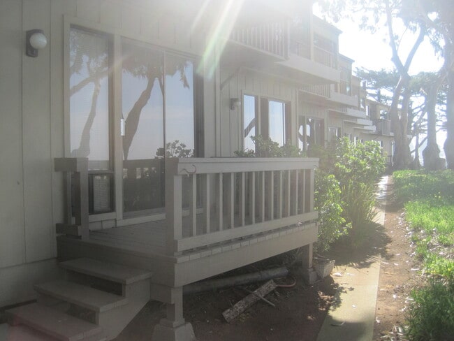 Building Photo - Unblockable View of Morro Bay