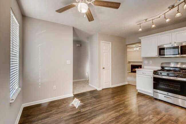 Building Photo - 1500 Shiloh Pl