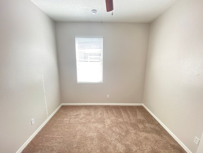 Building Photo - 1737 Lalique Ln