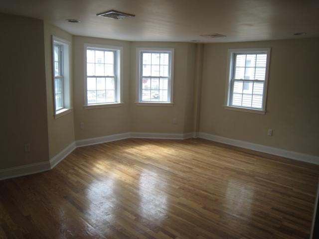 Building Photo - 59 Day St