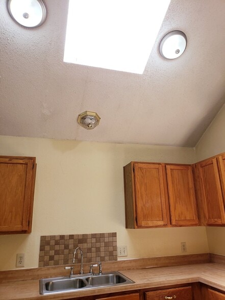 Building Photo - 4433 Flamingo Ct