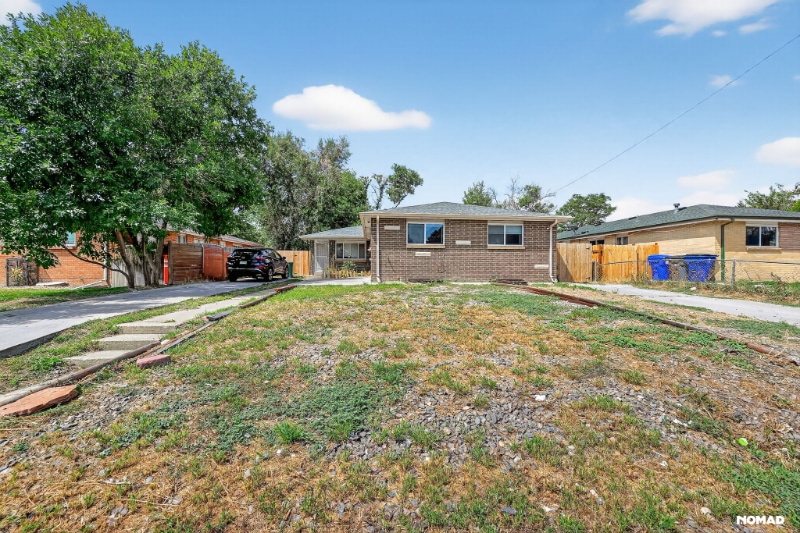 Building Photo - 1341 Xanadu St