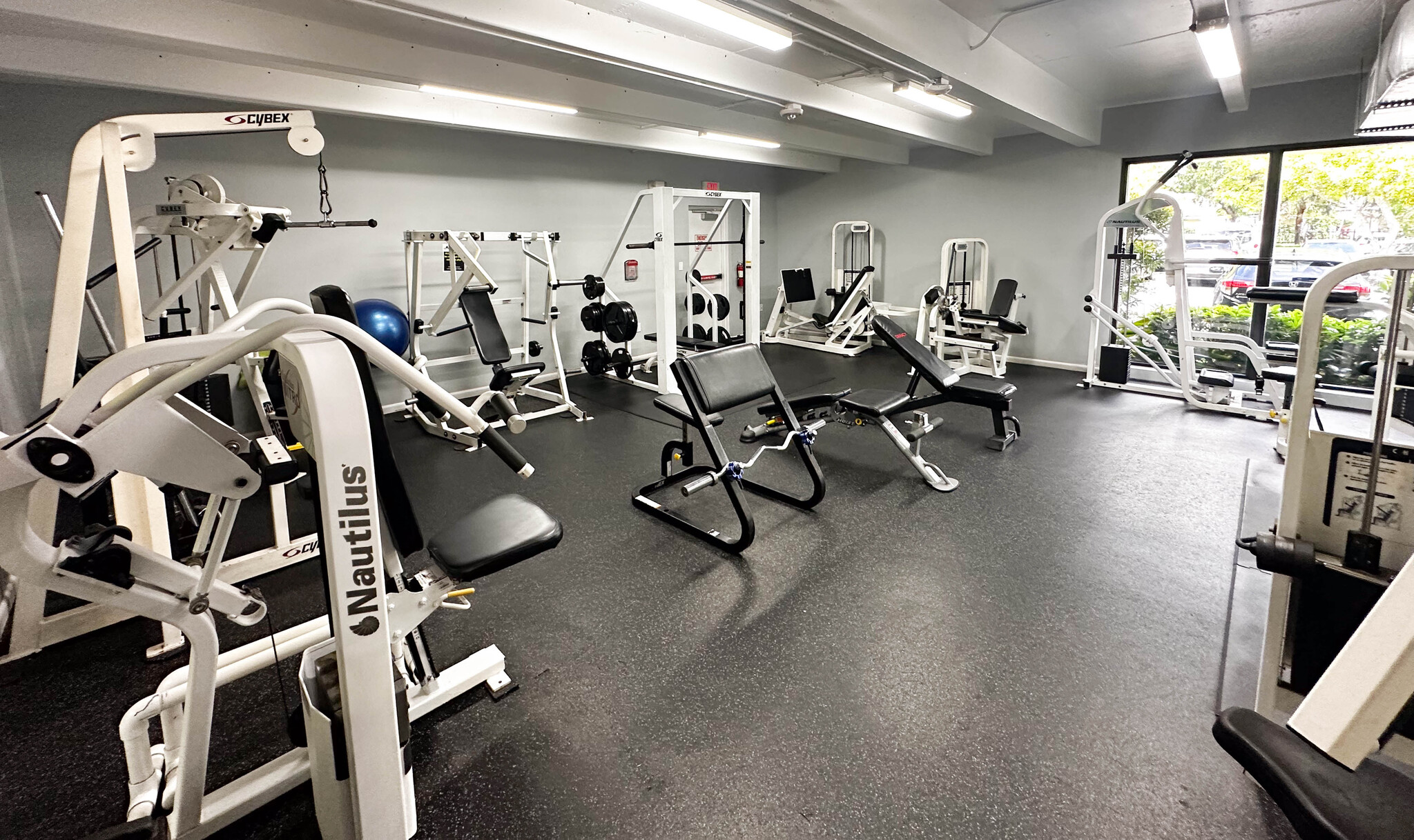 Weight Room - 9301 SW 92nd Ave