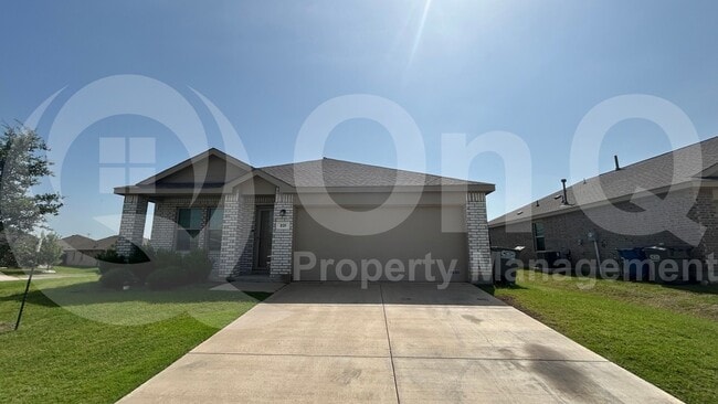 Primary Photo - 331 Buckeye Ave