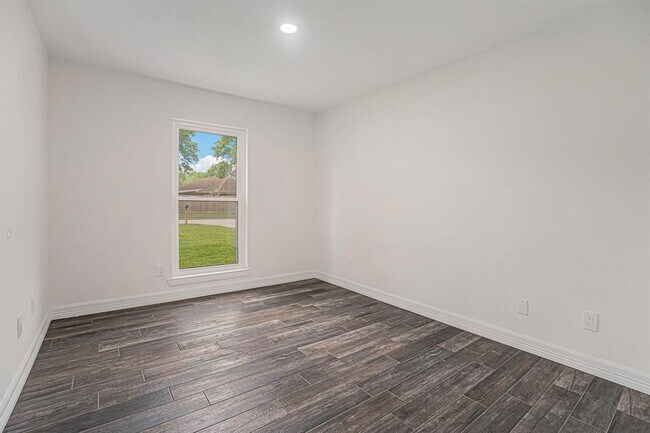 Building Photo - 614 Magnolia Bend St