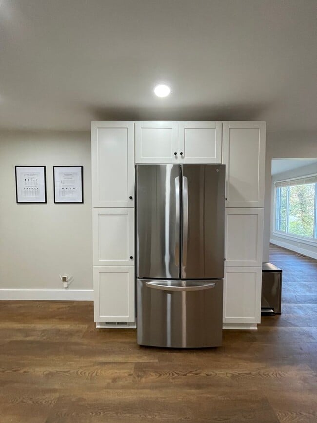 Building Photo - Lovely Ranch Home