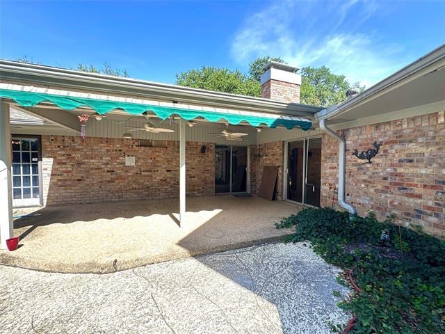 Building Photo - 10219 Dale Crest Dr