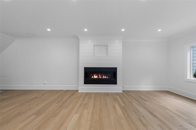 Building Photo - 75 Orchard Ave