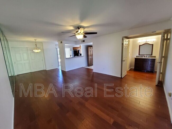 Building Photo - 9275 E Mission Ln