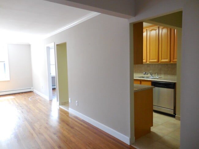 Kitchen, 2nd Bedroom - 101 Jackson Ave
