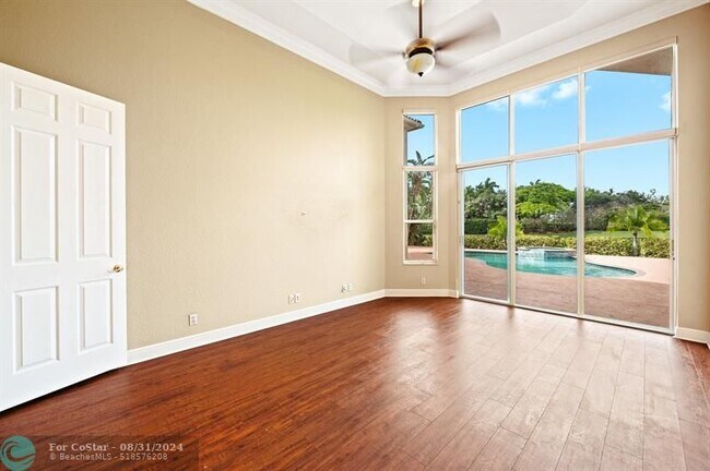 Building Photo - 11515 NW 75th Manor