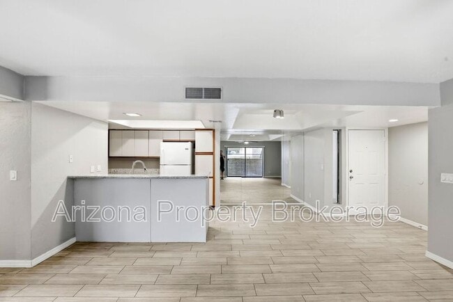 Building Photo - 2935 N 68th St