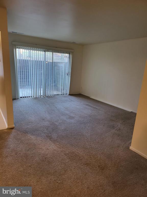 Building Photo - 19305 Club House Rd