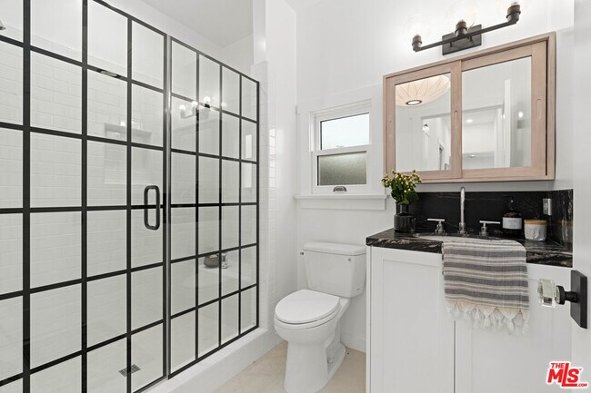 Building Photo - 961 Marco Pl