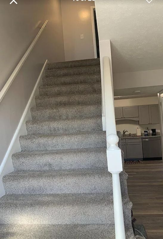 Building Photo - 1126 Wadewood Ct