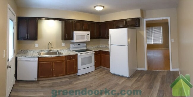 Building Photo - 9106 W 78th St