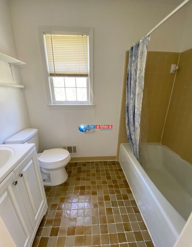 Building Photo - 4-bedroom house in Norcross - Coming Soon!!!