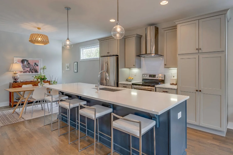 Building Photo - 312 Prince Ave