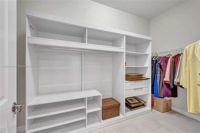 Building Photo - 9206 Passiflora Wy