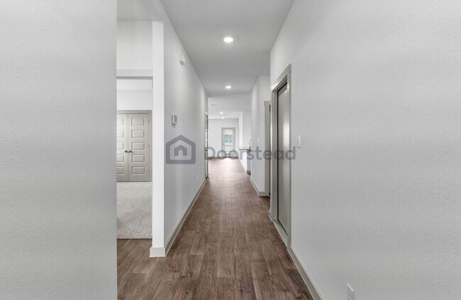 Building Photo - 101 Wichita River Rd