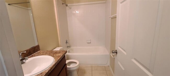 Building Photo - 328 Baccarat Ct