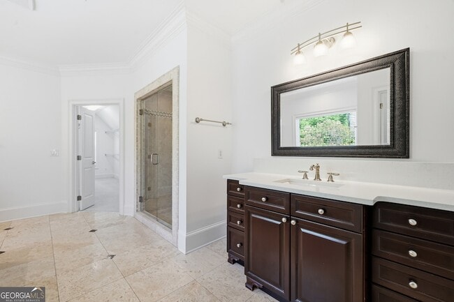 Building Photo - 6740 Castleton Dr NW